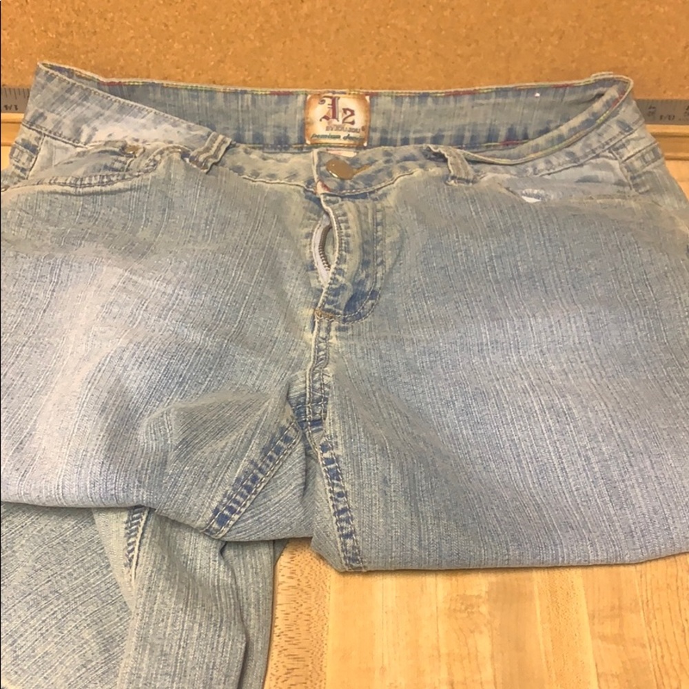 Size 14 J2 premium denim jeans by jou jou. 34x32